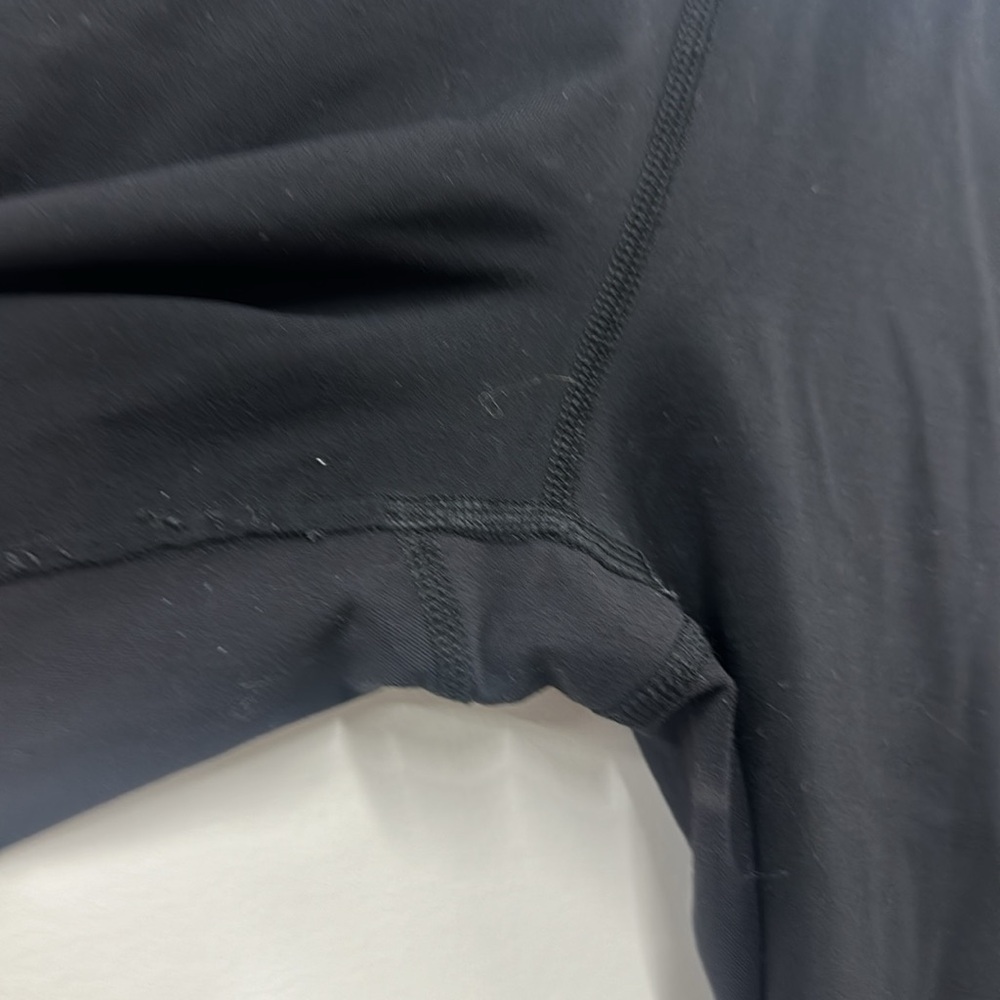 Lululemon women black straight leg elastic waist mid calf legging 4 - Picture 2 of 7